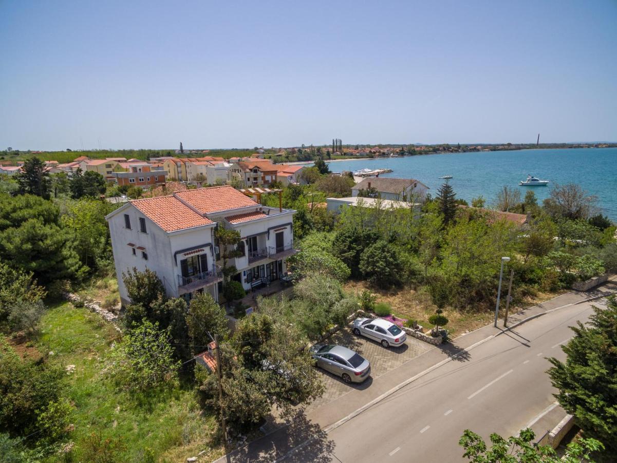 Apartments And Rooms By The Sea Vrsi - Mulo, Zadar - 5848 Exterior foto